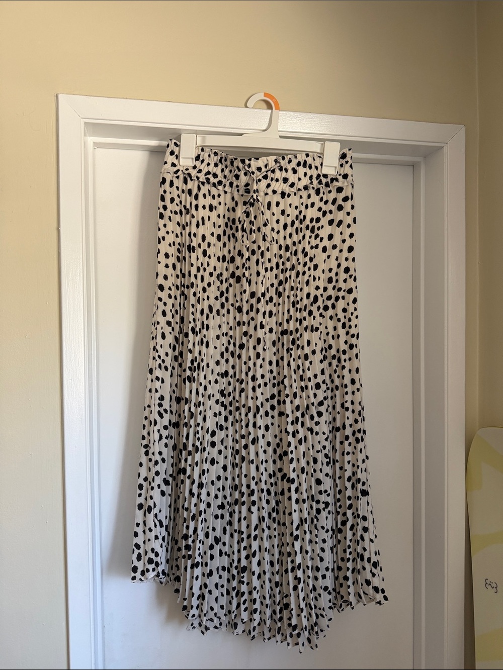 Pleated Black Dot Print Midi Skirt